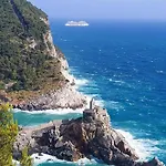 Appartamento Casa Marvana 2, Near The Ferry To Cinque Terre *
