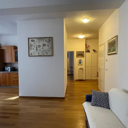 Casa Marvana 2, Near The Ferry To Cinque Terre شقة