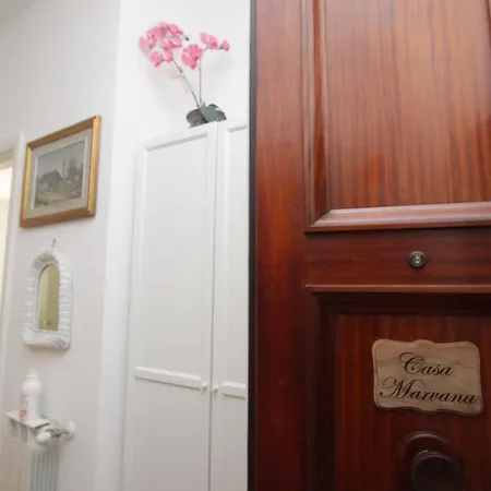 Apartament Casa Marvana 2, Near The Ferry To Cinque Terre La Spezia